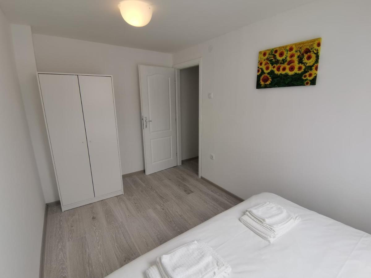 Ris Central Apartments Nowy Sad Zewnętrze zdjęcie