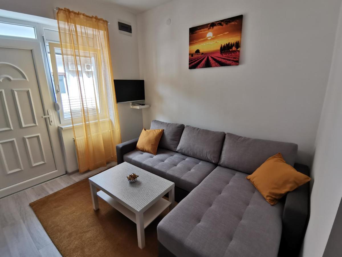 Ris Central Apartments Nowy Sad Zewnętrze zdjęcie